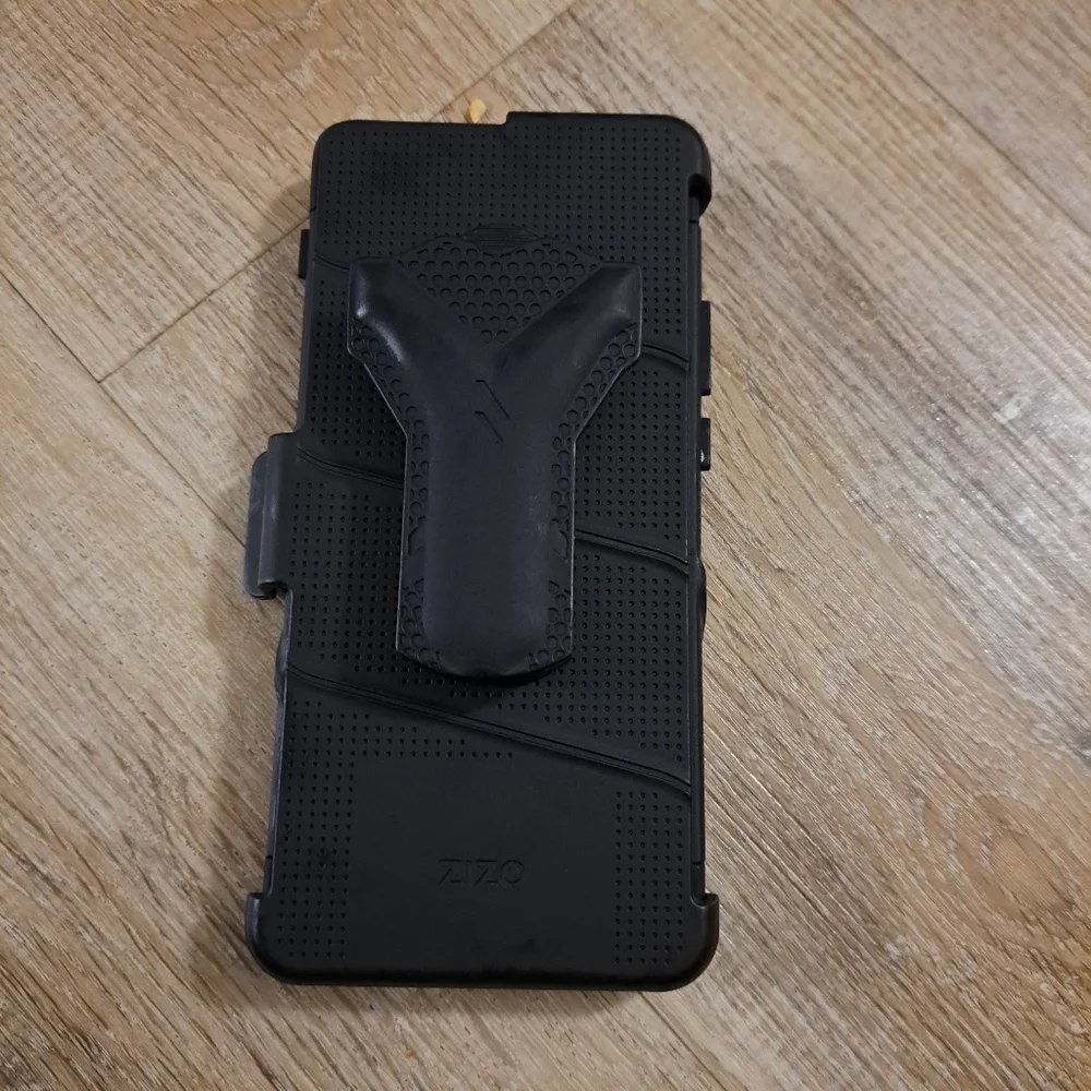 New ZIZO Bolt Series Rugged Black Phone Case